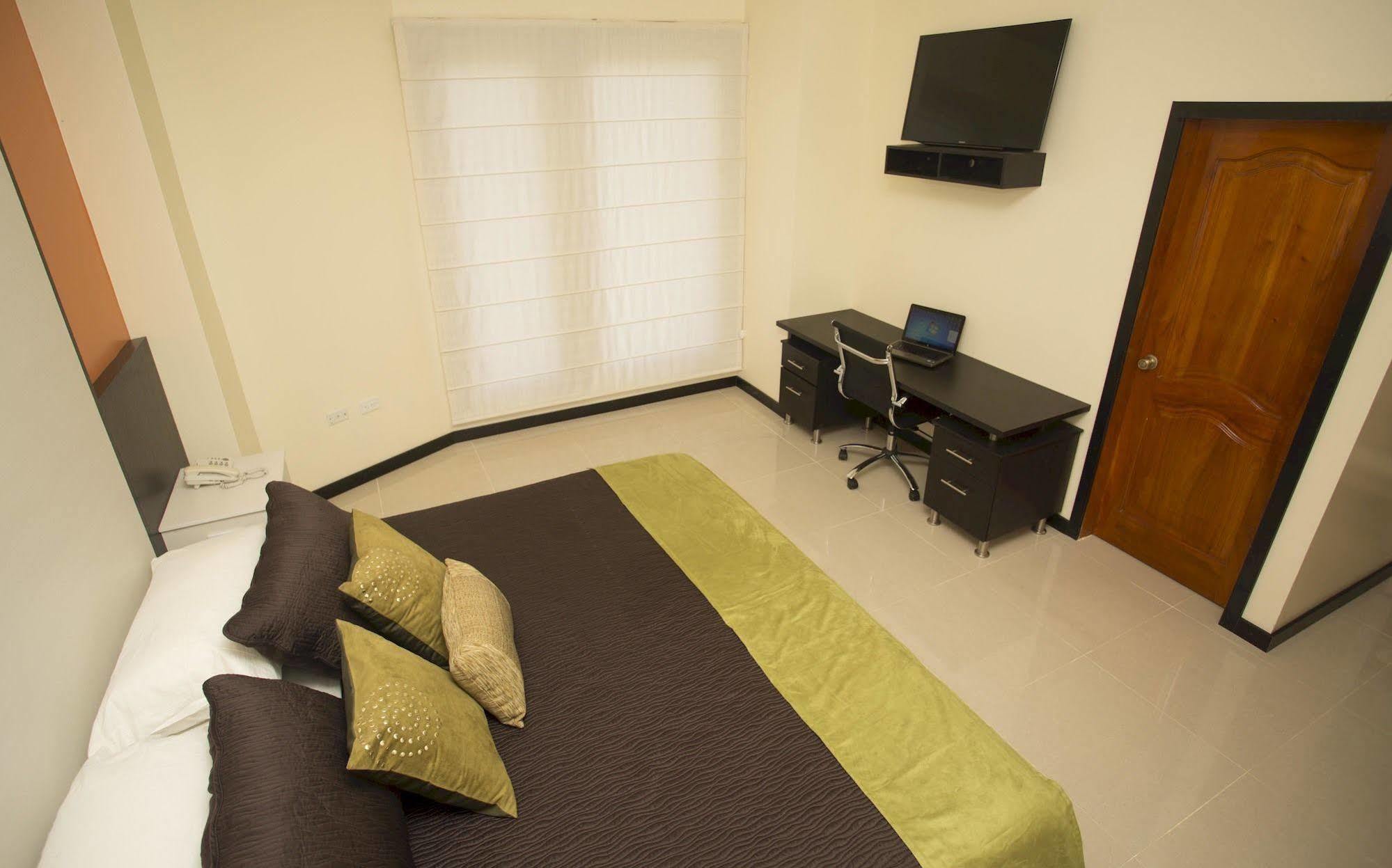 Hotel La Laguna Galapagos Puerto Villamil Εξωτερικό φωτογραφία